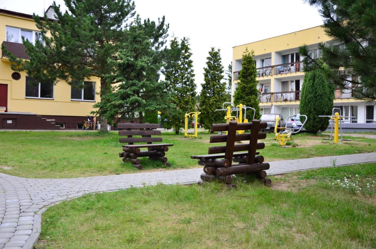 ホテルWiking-Osrodek Wypoczynkowo-Szkoleniowy ヤンタル エクステリア 写真
